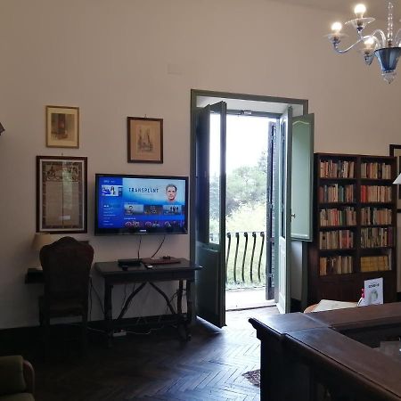 Vigna Dell'Agrifoglio - Bed And Breakfast Velletri Buitenkant foto